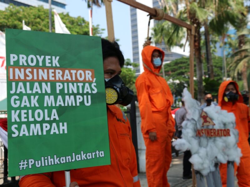 Incinerator protest by WALHI DKI Jakarta