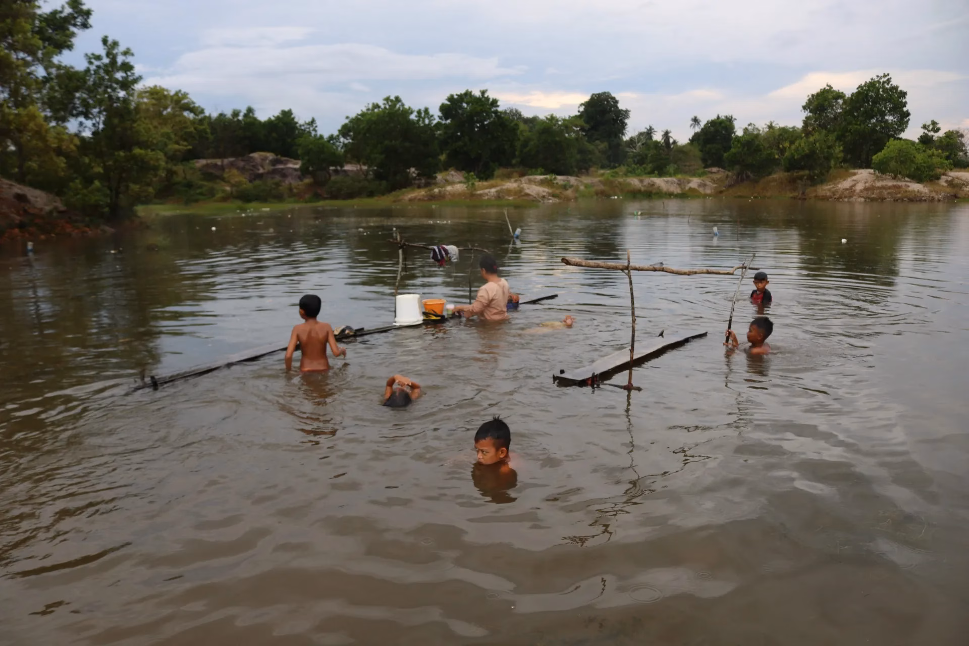 Mimpi buruk anak penambang timah di Bangka Belitung