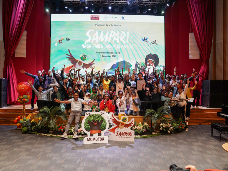 Sampari si Cenderawasih: Masa Panen dan Peri Matoa