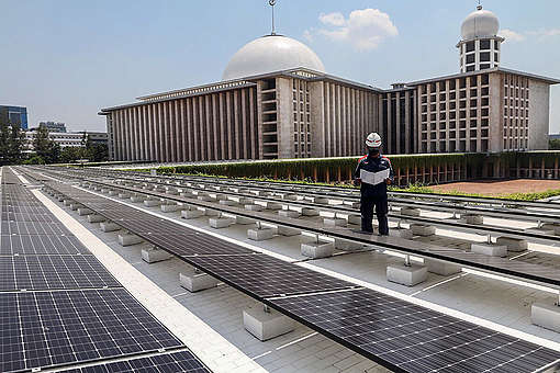 Fatwa Majelis Ulama Indonesia diharapkan mengurangi dampak perubahan iklim. Menjaga dan melestarikan alam sangat krusial.