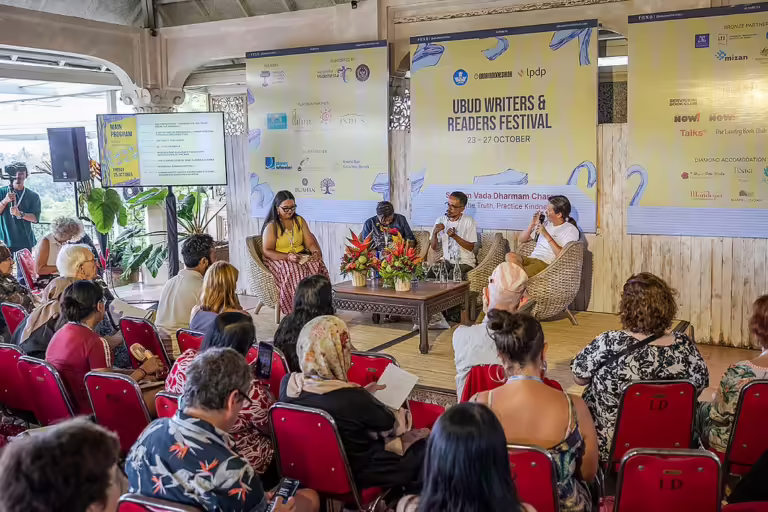 Seri buku anak bergambar tentang krisis iklim bisa menjadi teman belajar anak-anak untuk memahami pentingnya menjaga ekosistem Bumi.