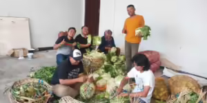 Pemanfaatan sisa pangan berlebih dari sampah Pasar Jebres