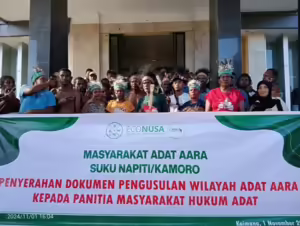 Bagi masyarakat adat Aara, wilayah adat adalah identitas