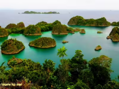 Pulau Raja Ampat. (ESDM)