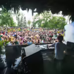 Cara asyik nonton konser ramah lingkungan