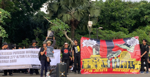 Aksi warga Dairi, Sumatera. (WALHI)