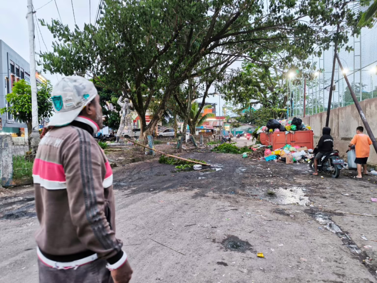 krisis sampah di Kota Sorong