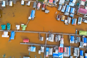 Laut merah, napas sesak. Kisah warga Morowali dalam kepungan industri nikel