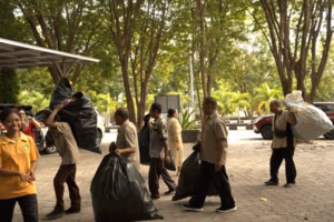Bank Sampah Undana dukung gerakan kampus hijau