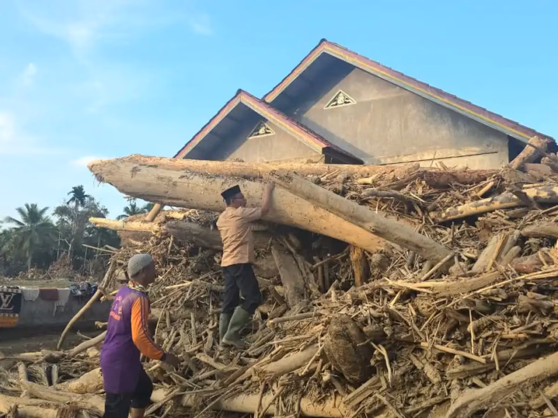 Lingkaran Setan Pengelolaan Lingkungan di Indonesia