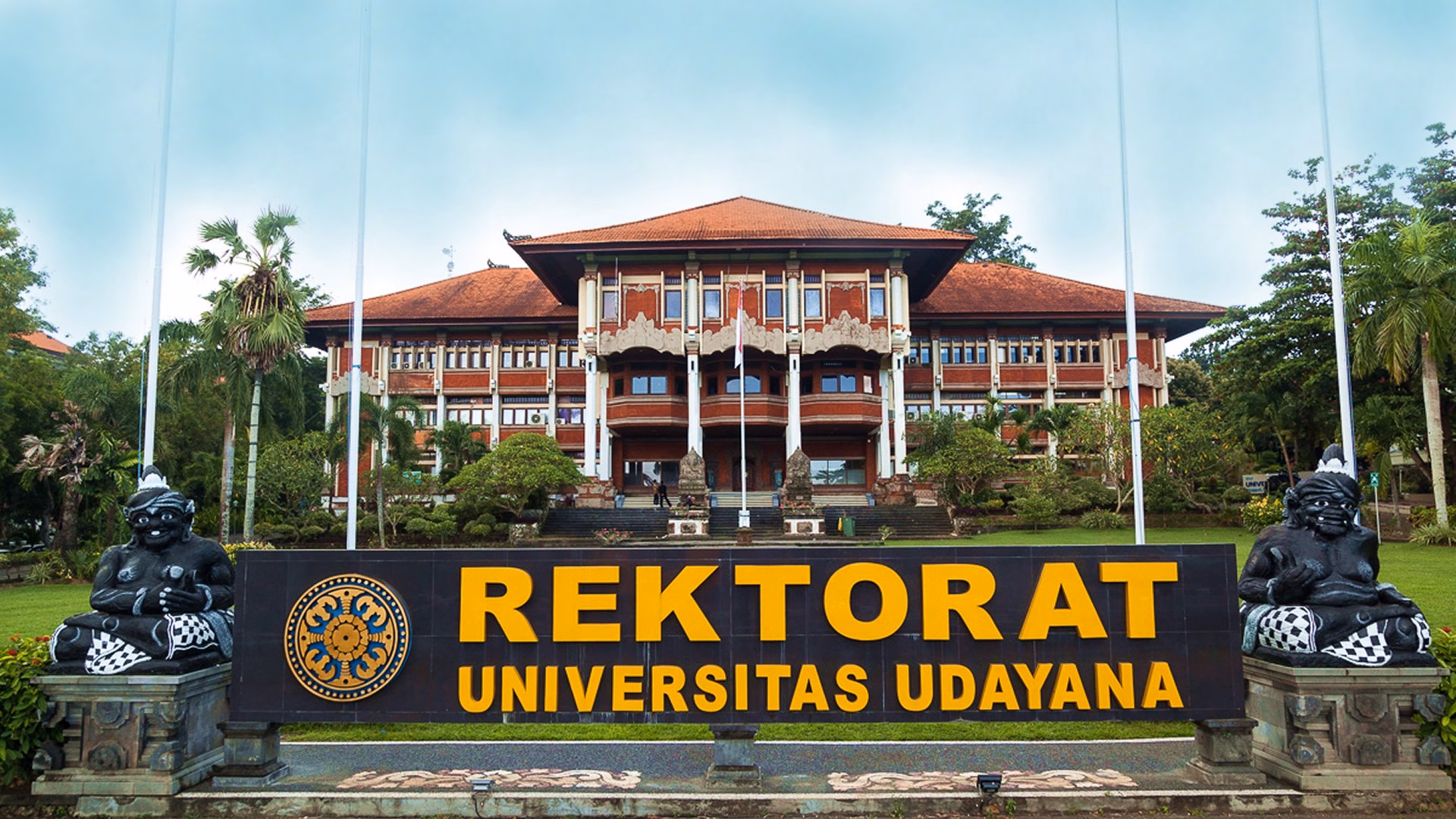 Universitas Udayana Bali. (Unud)