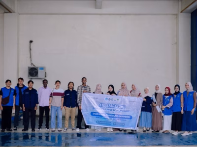 Gerakan kampus hijau mahasiswa Universitas Muhammadiyah (Unismuh). (Foto: Unismuh)