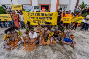 Masyarakat Adat Malind Lawan PSN Merauke lewat Palu Pengadilan