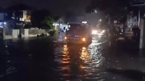 Anggaran Buncit Di Balik Genangan Banjir Surabaya