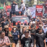 Warga Prigen Turun ke Jalan Perjuangkan Menara Air di Jawa Timur