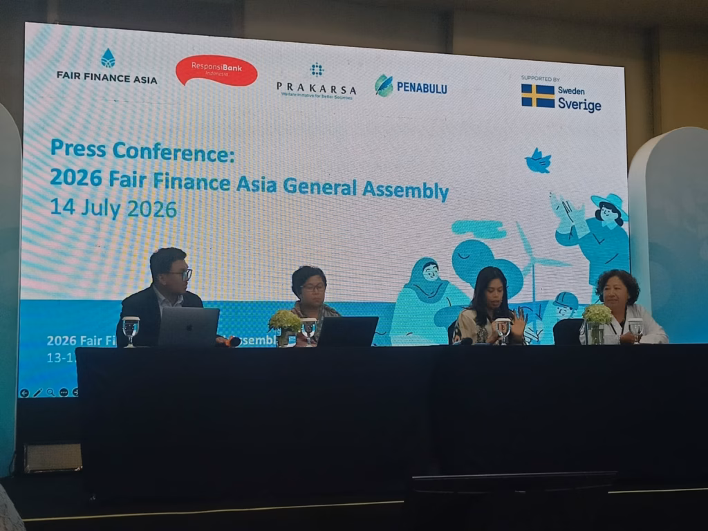 Presidium Nasional Koalisi Perempuan Indonesia (KPI), Farida Indriani, melayangkan kritik tajam terhadap proses transisi energi saat ini yang dinilainya masih bias gender dan eksklusif.