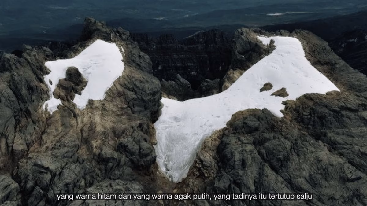 Kepunahan es di Puncak Jaya Papua bukan lagi sebuah kemungkinan, melainkan sebuah kepastian sejarah yang sedang berlangsung